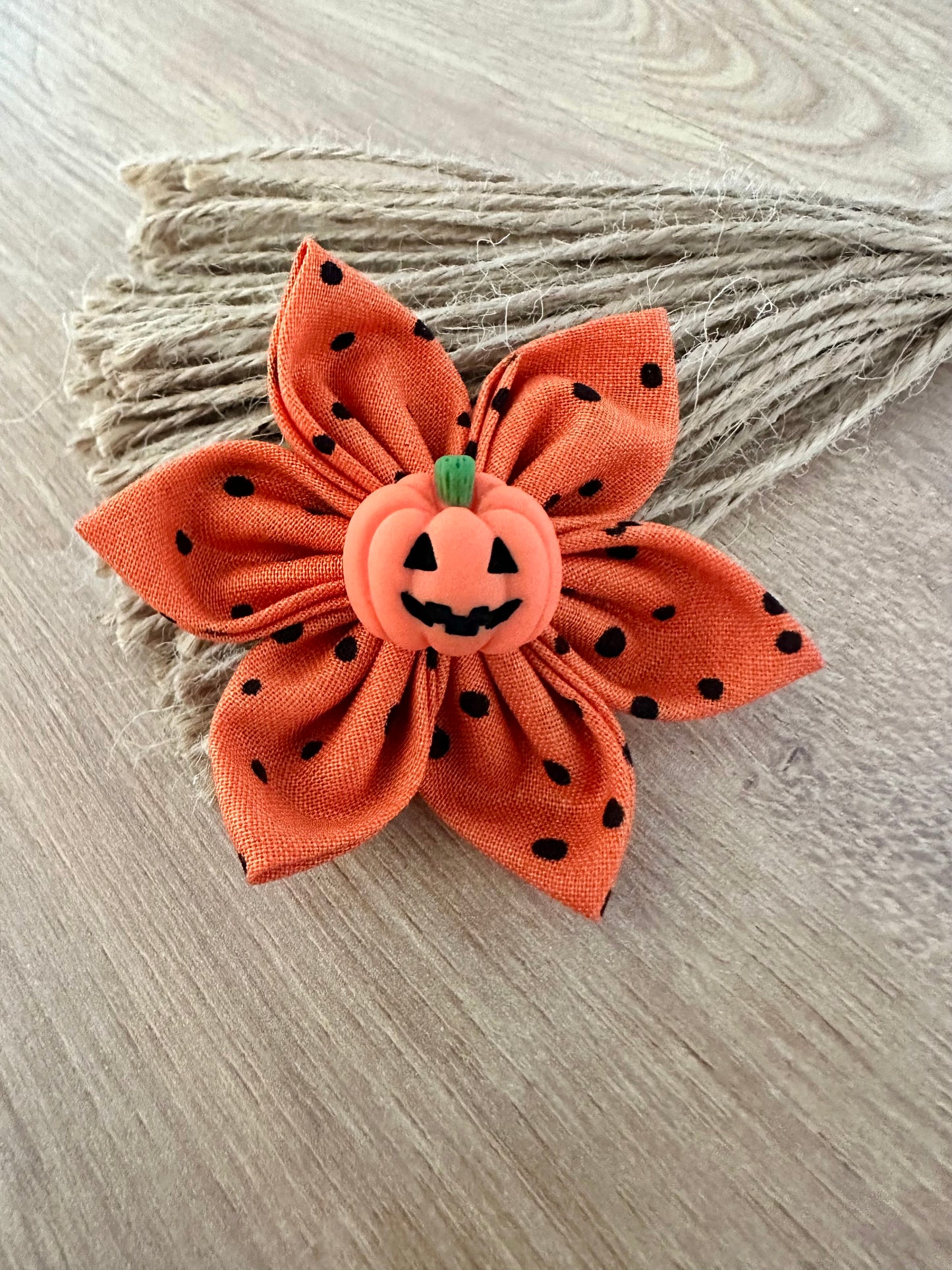 Collar Flowers - 3 inch