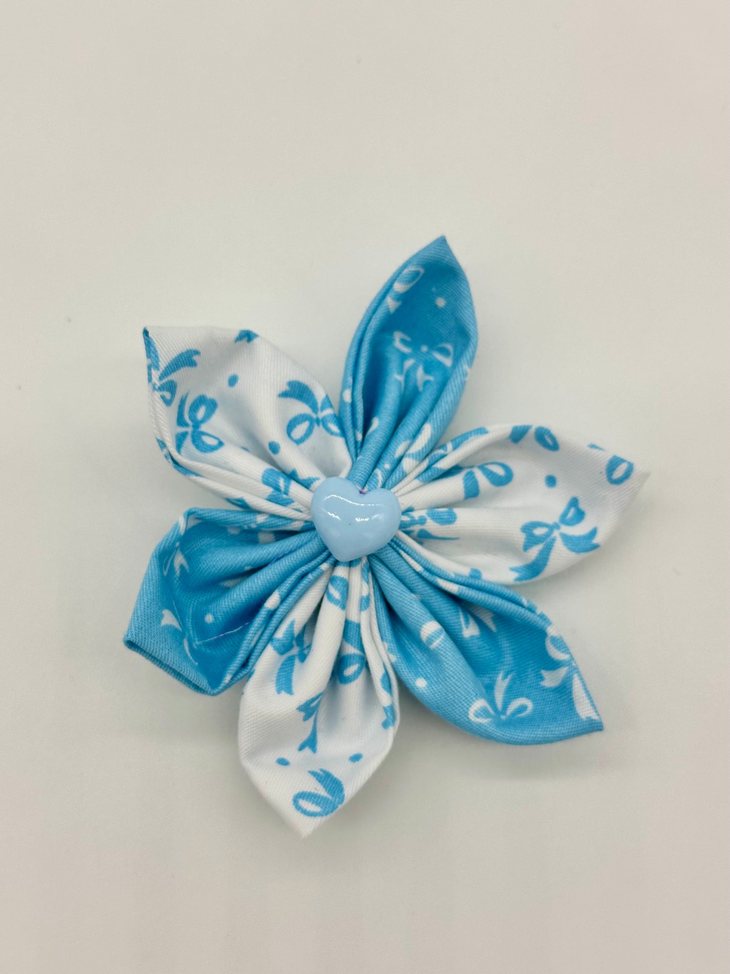 Collar Flowers - 4 inch