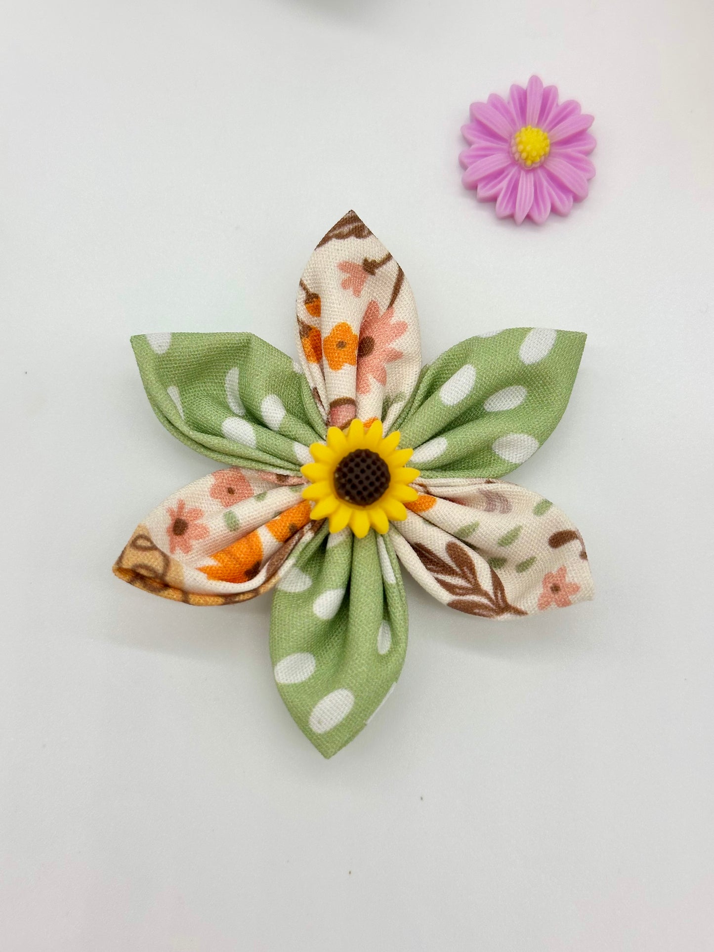 Spring Collar Flower