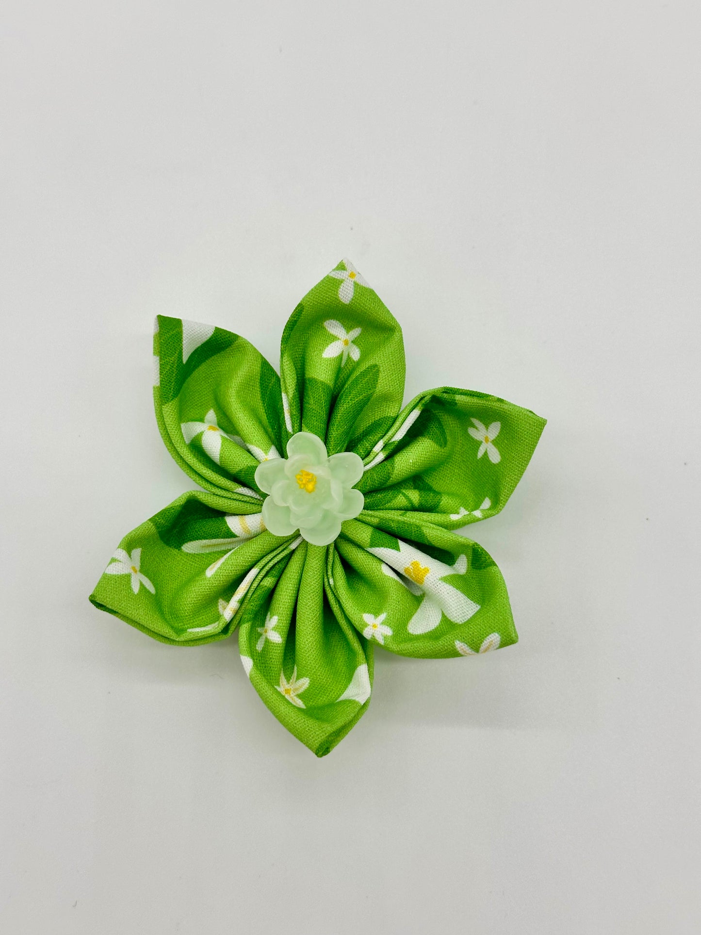 Collar Flowers - 4 inch