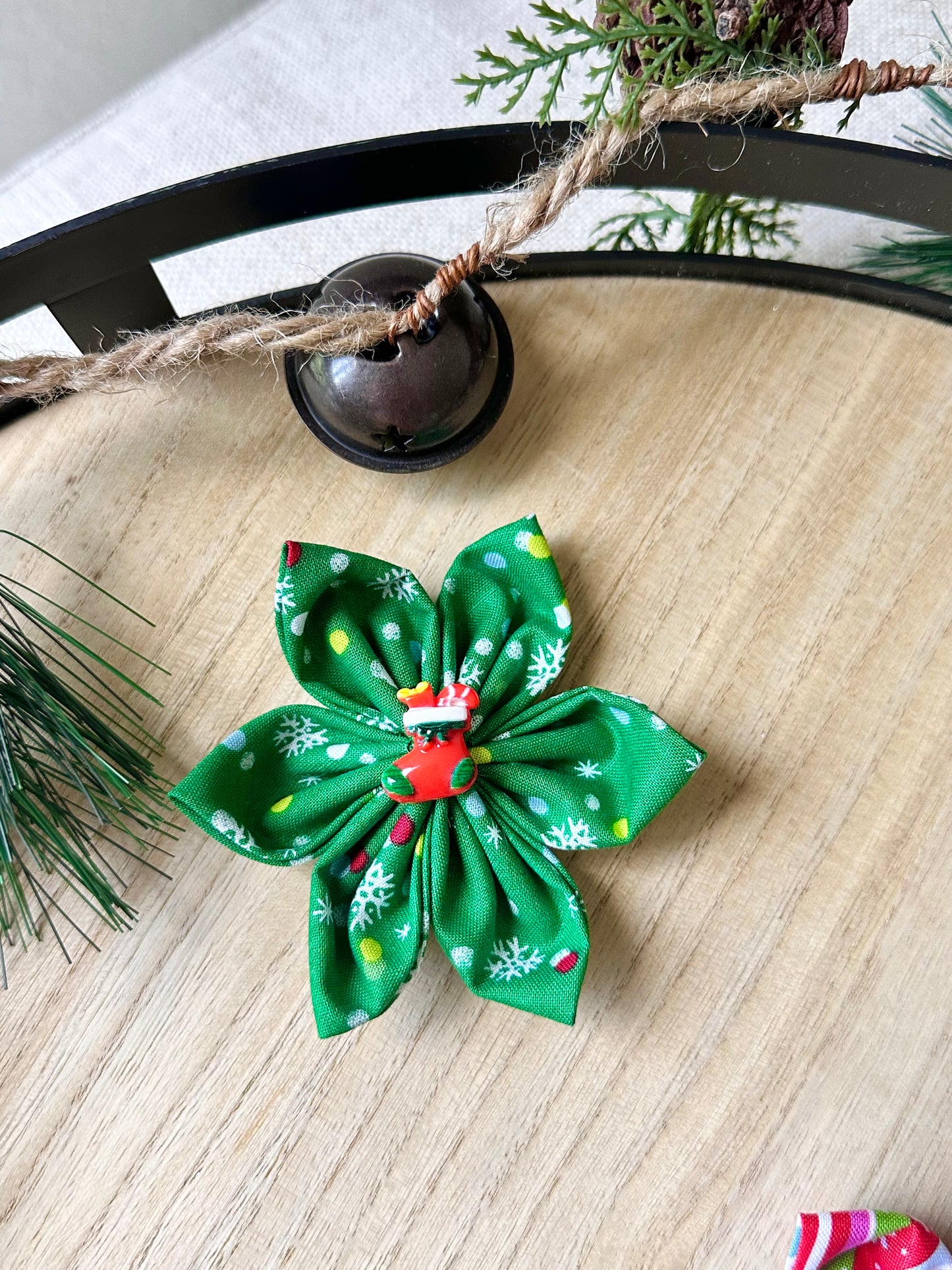 Christmas Collar Flowers