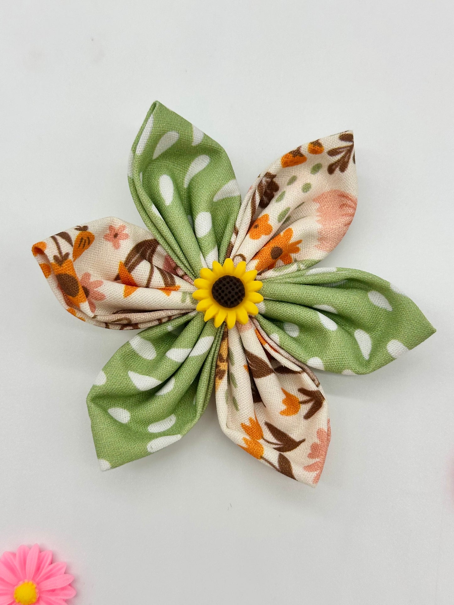 Spring Collar Flower