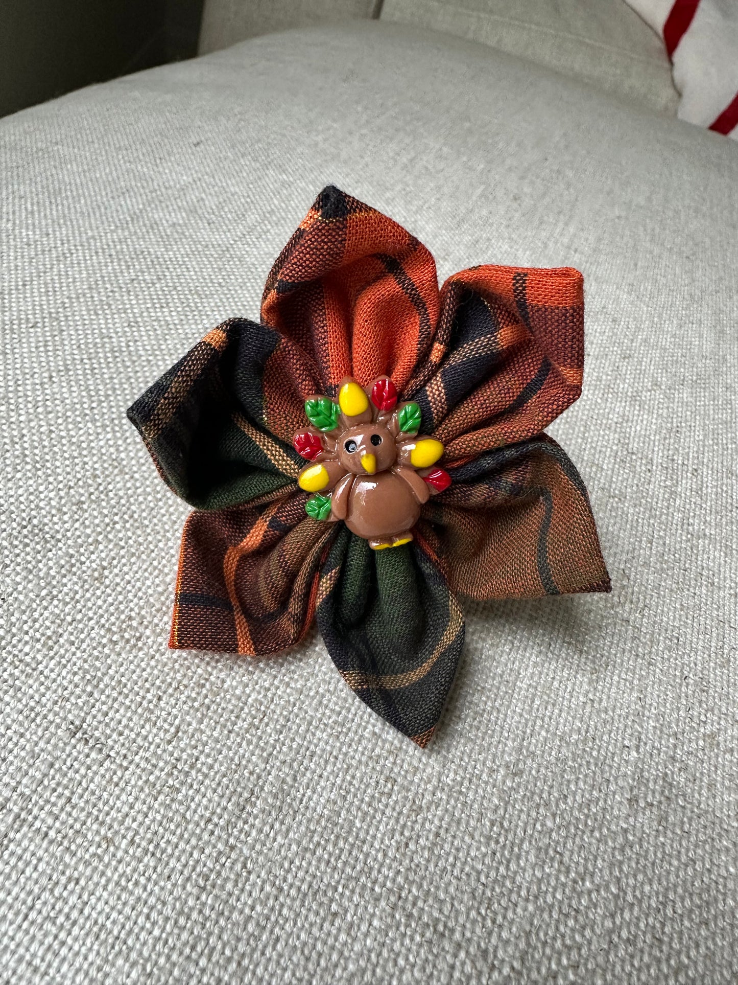 Thanksgiving Collar Flowers